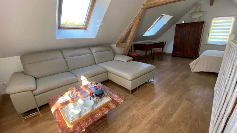 Bed and Breakfast Domaine Le Hetrey Toutainville Esterno foto