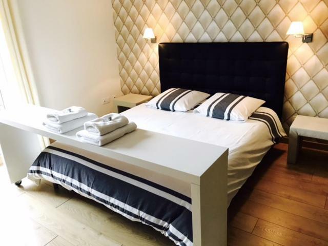 Bed and Breakfast Domaine Le Hetrey Toutainville Esterno foto