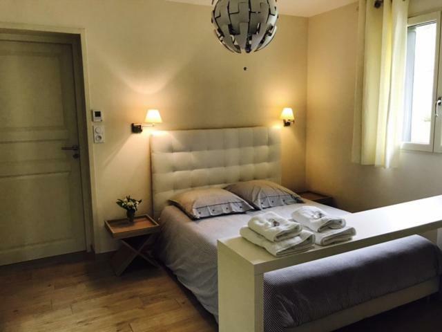 Bed and Breakfast Domaine Le Hetrey Toutainville Esterno foto